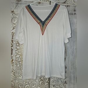 Beautiful White V-Neck Shirt with Detailed Rainbow Woven Knit Trim Sz Lg